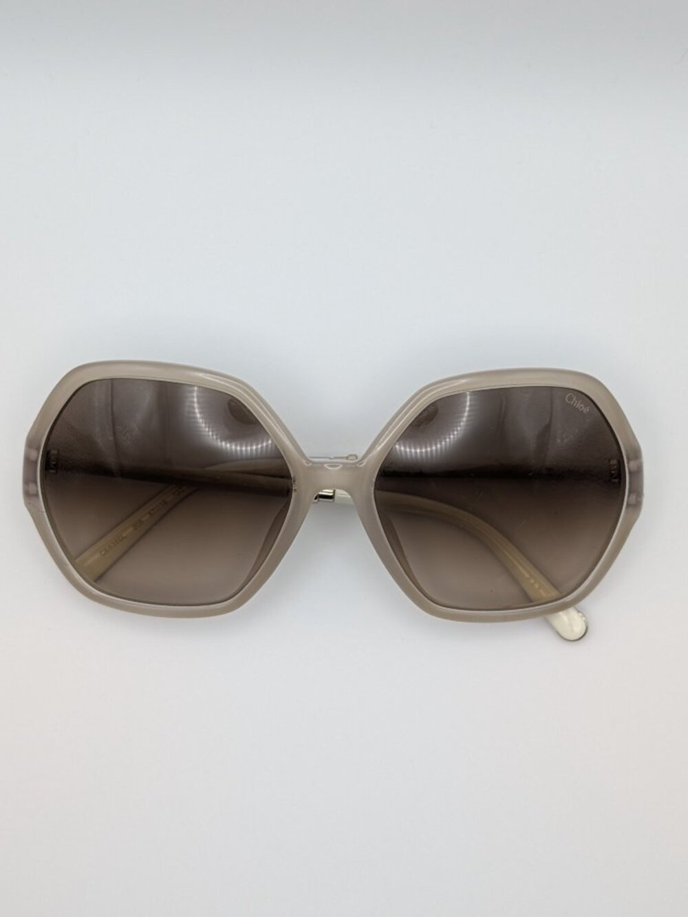 Chloé CE638SL Hexagonal Oversized Sunglasses | Cream Ivory Acetate | Style 905 - Picture 3 of 15